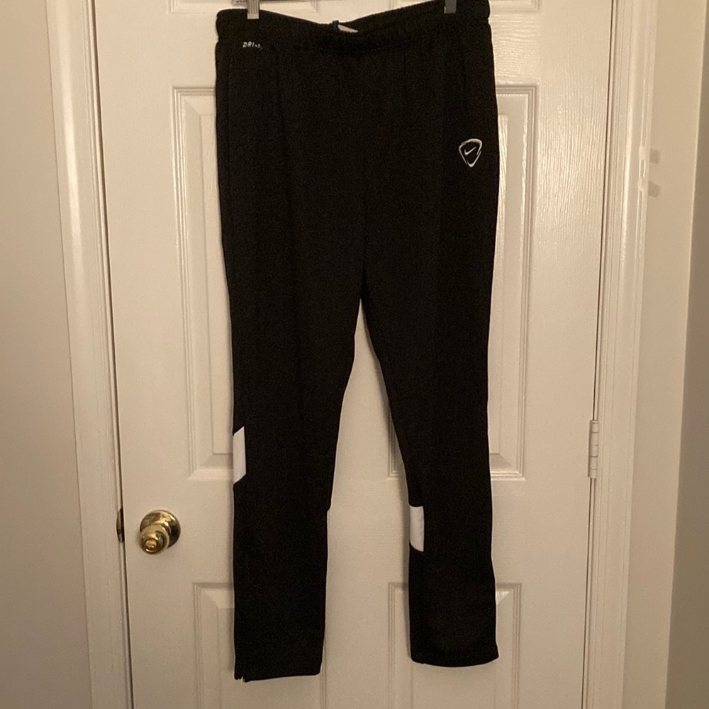 Nike Better World, Dri-fit Running Pants.  Women’s XL